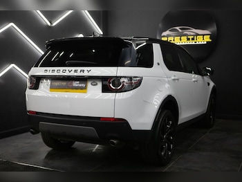 Used Land Rover Discovery Sport 2016 for sale - 78181800: Photo