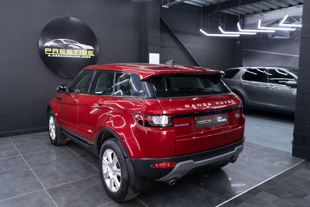 Used Land Rover Range Rover Evoque 2018 for sale - 77765625: Photo 2