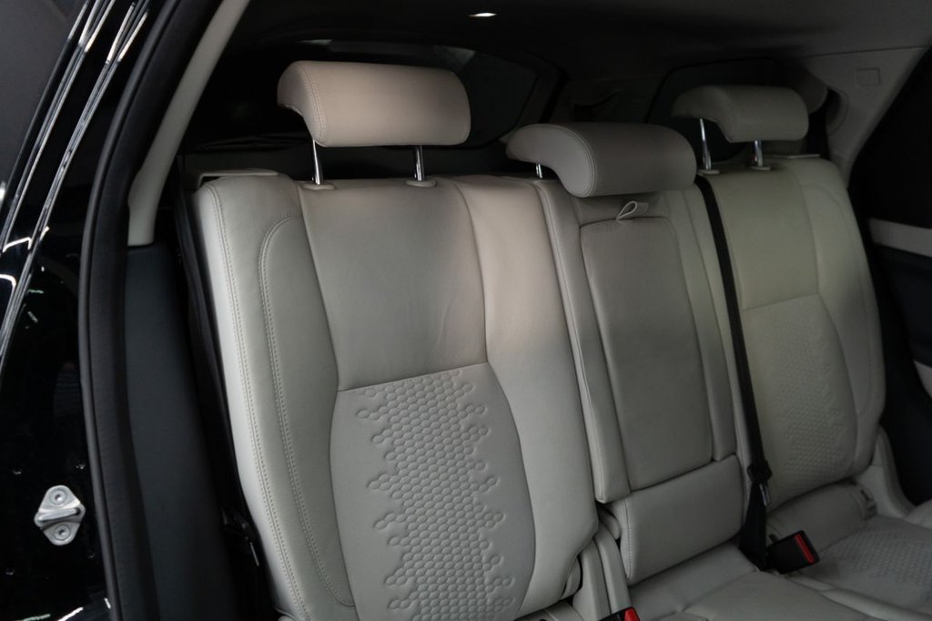 Used Land Rover Discovery Sport 2017 for sale - 78017685: Photo 8