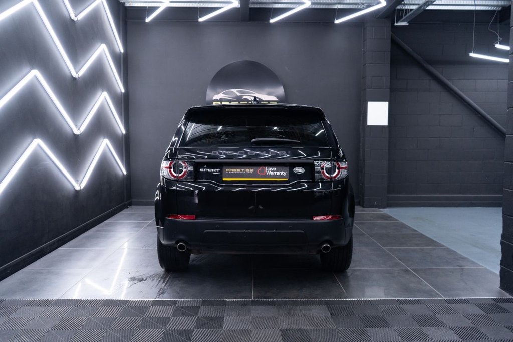 Used Land Rover Discovery Sport 2016 for sale - 77835891: Photo 25