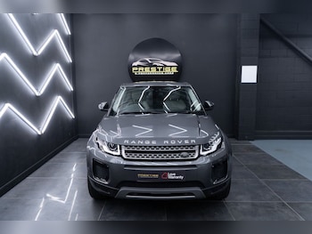 Used Land Rover Range Rover Evoque 2016 for sale - 77765648: Photo