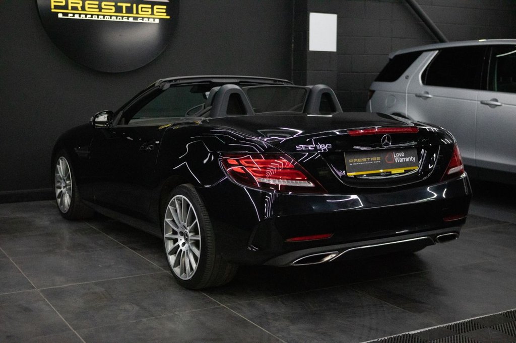 Used Mercedes-Benz SLC 2018 for sale - 77764989: Photo 2