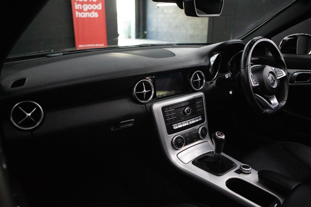 Used Mercedes-Benz SLC 2018 for sale - 77764989: Photo 49