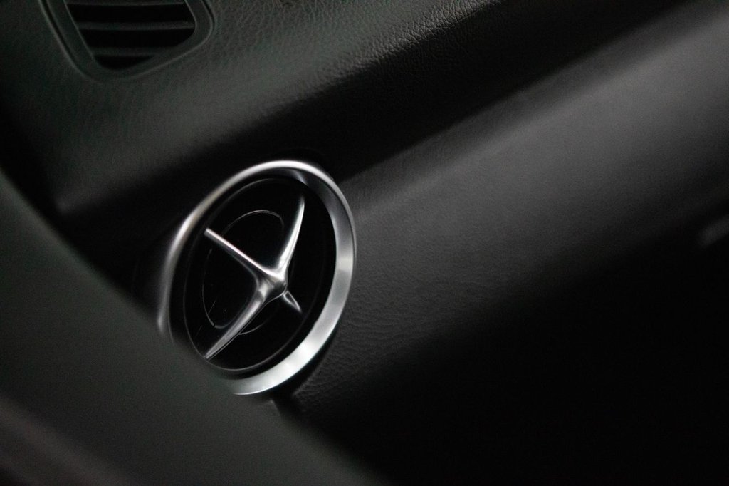 Used Mercedes-Benz SLC 2018 for sale - 77764989: Photo 50