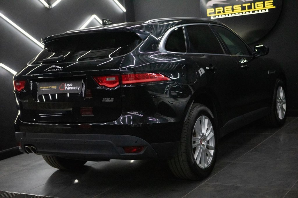 Used Jaguar F-Pace 2018 for sale - 77764960: Photo 13