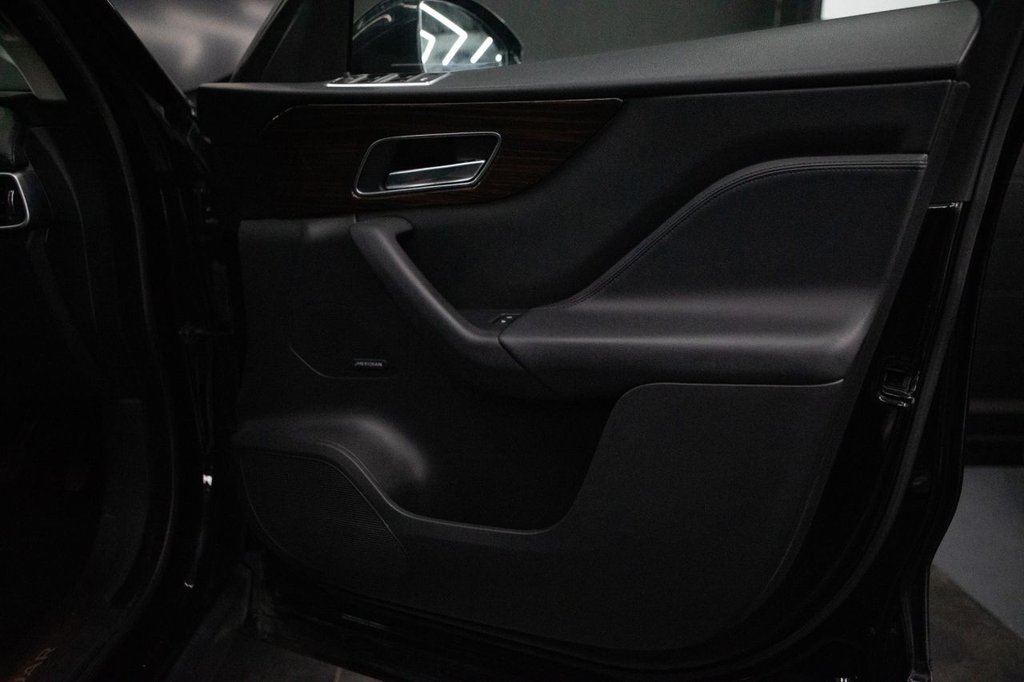 Used Jaguar F-Pace 2018 for sale - 77764960: Photo 23