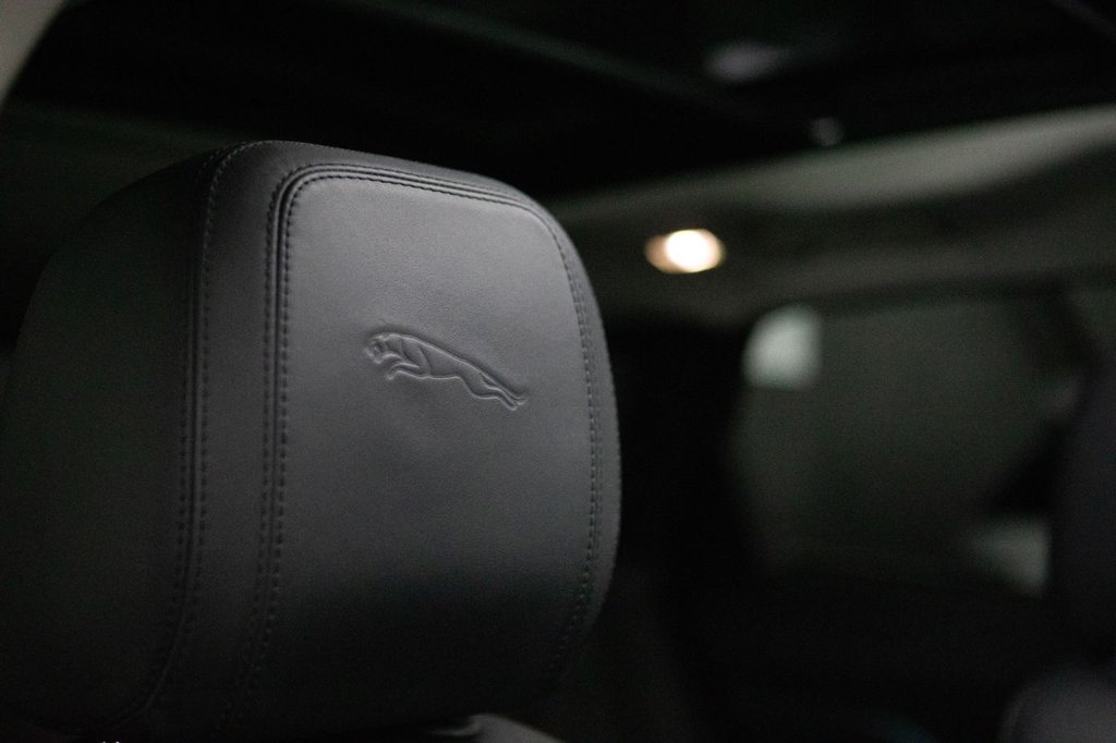 Used Jaguar F-Pace 2018 for sale - 77764960: Photo 41