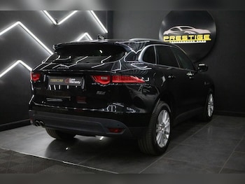 Used Jaguar F-Pace 2018 for sale - 77764960: Photo