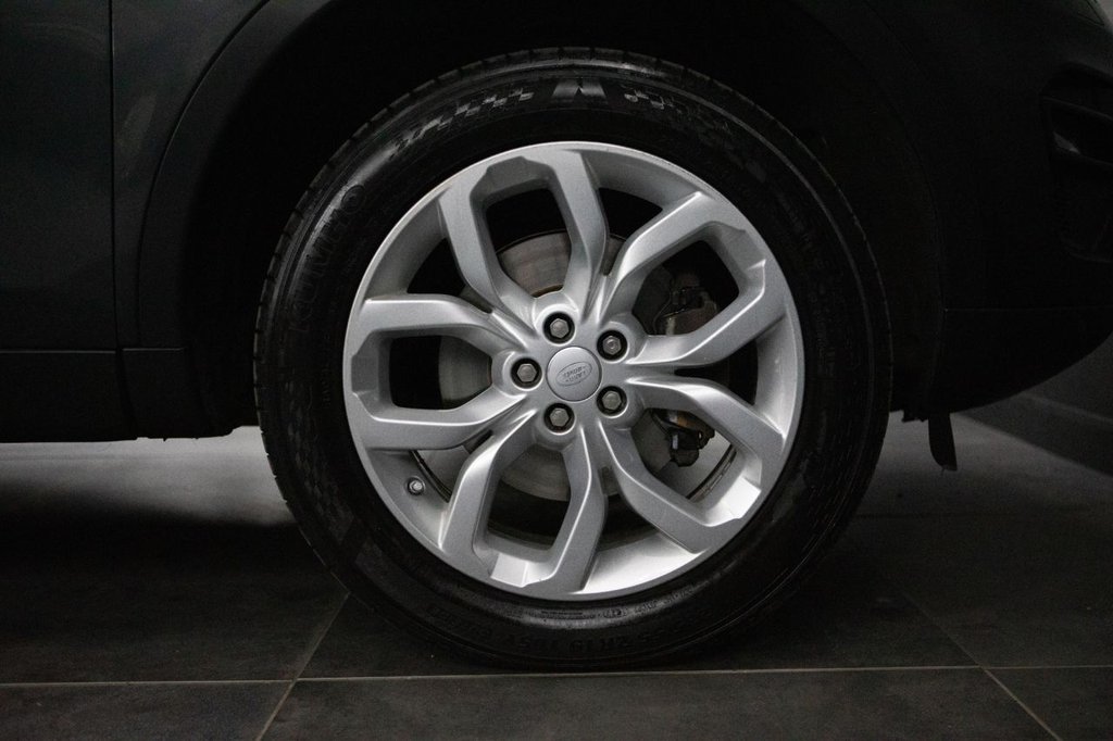 Used Land Rover Discovery Sport 2016 for sale - 78124175: Photo 11