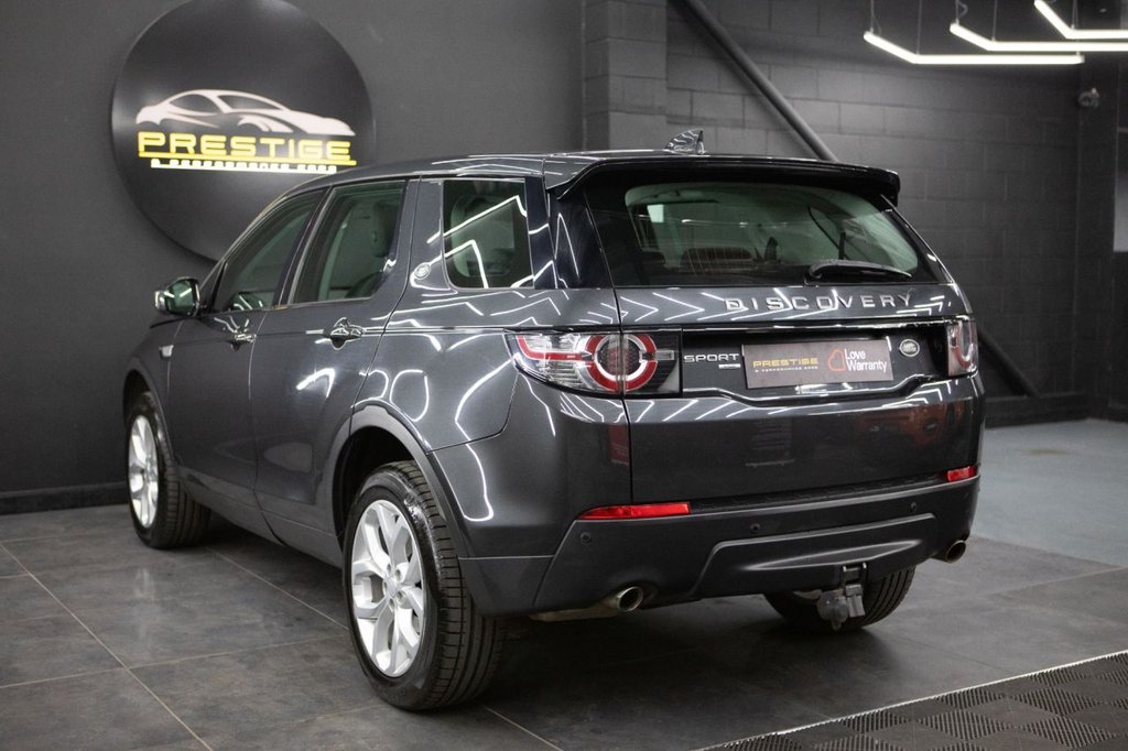 Used Land Rover Discovery Sport 2016 for sale - 78124175: Photo 2