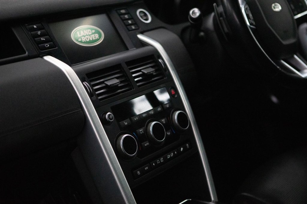 Used Land Rover Discovery Sport 2016 for sale - 78124175: Photo 25