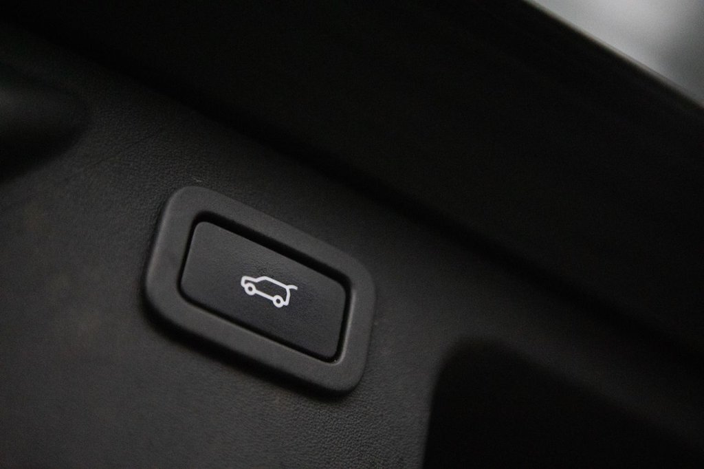 Used Land Rover Discovery Sport 2016 for sale - 78124175: Photo 47