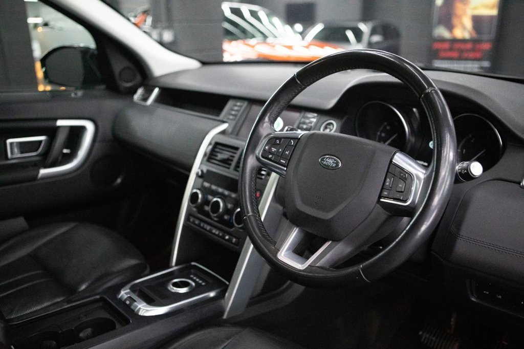 Used Land Rover Discovery Sport 2016 for sale - 78124175: Photo 6