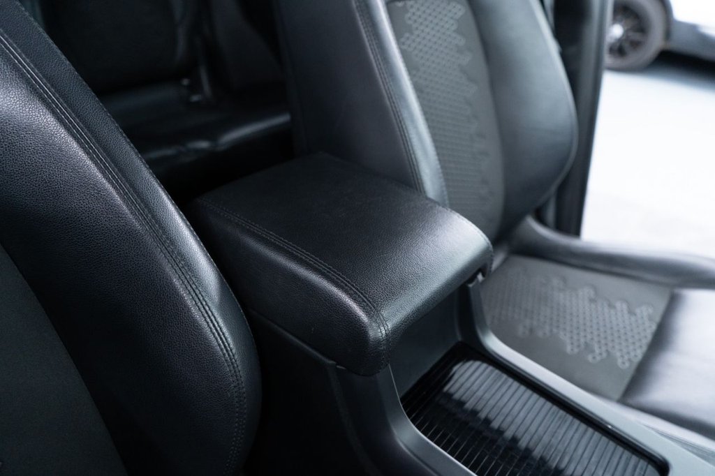 Used Land Rover Discovery Sport 2018 for sale - 77765617: Photo 46