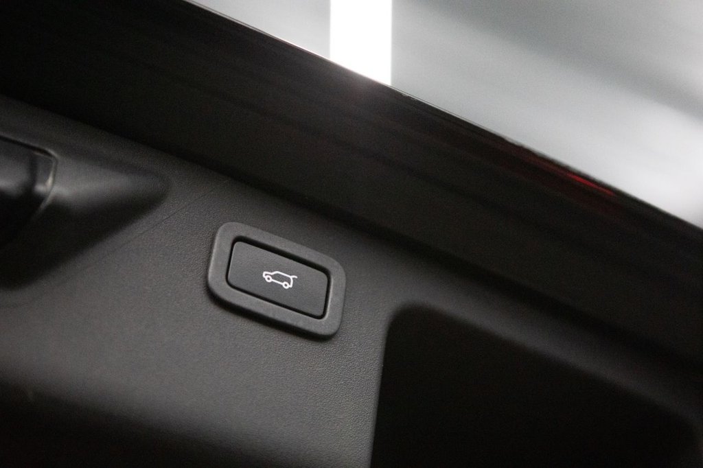 Used Land Rover Discovery Sport 2018 for sale - 78002469: Photo 19