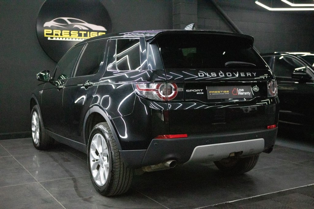 Used Land Rover Discovery Sport 2018 for sale - 78002469: Photo 2