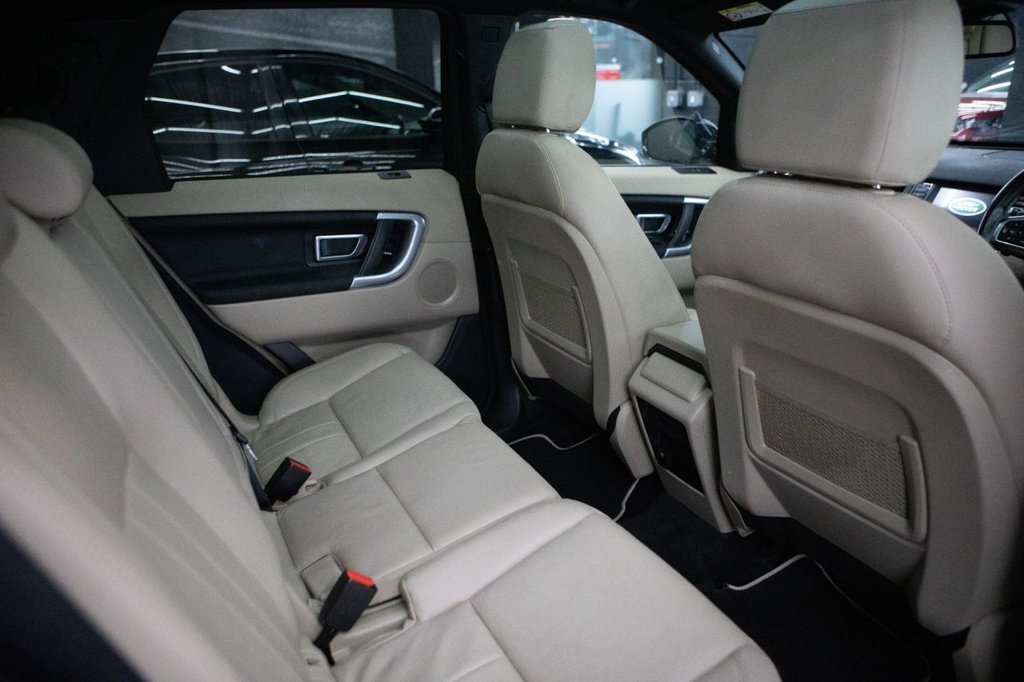 Used Land Rover Discovery Sport 2018 for sale - 78002469: Photo 32