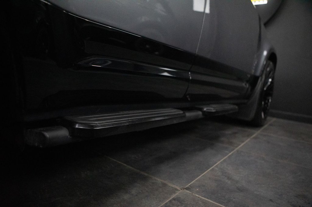 Used Land Rover Defender 2021 for sale - 77764691: Photo 15