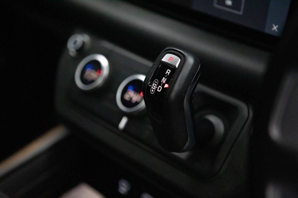 Used Land Rover Defender 2021 for sale - 77764691: Photo 30