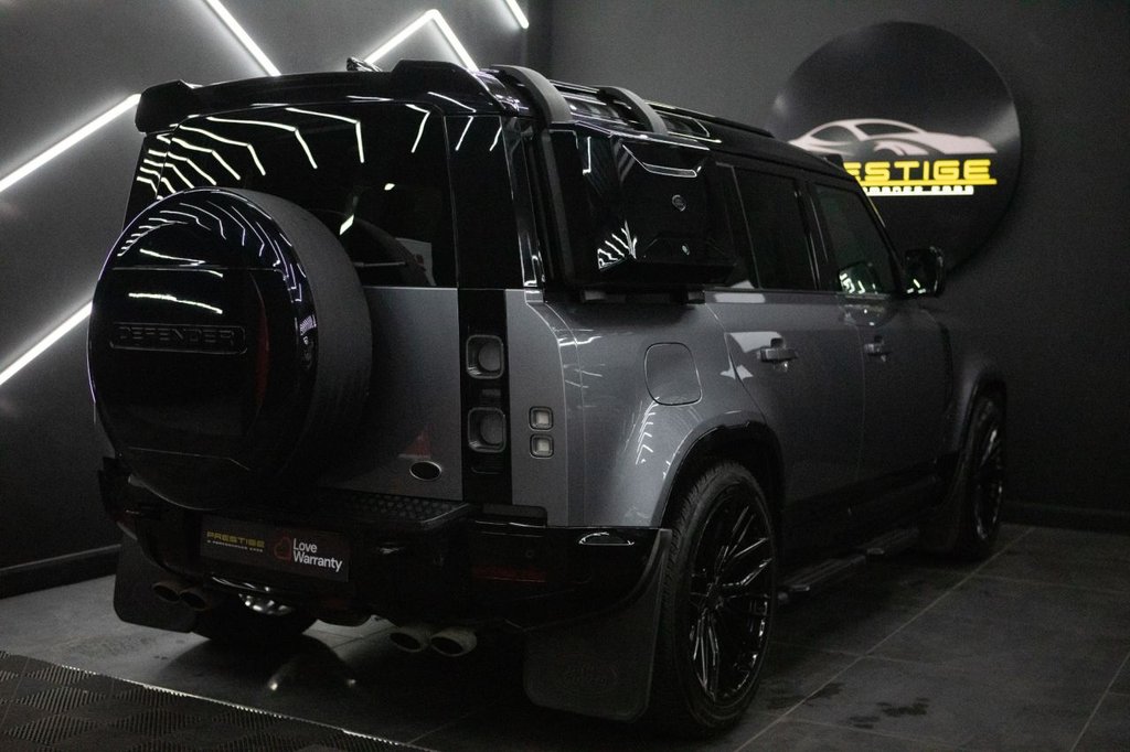 Used Land Rover Defender 2021 for sale - 77764691: Photo 4