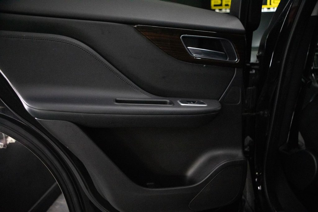 Used Jaguar F-Pace 2018 for sale - 78030167: Photo 26