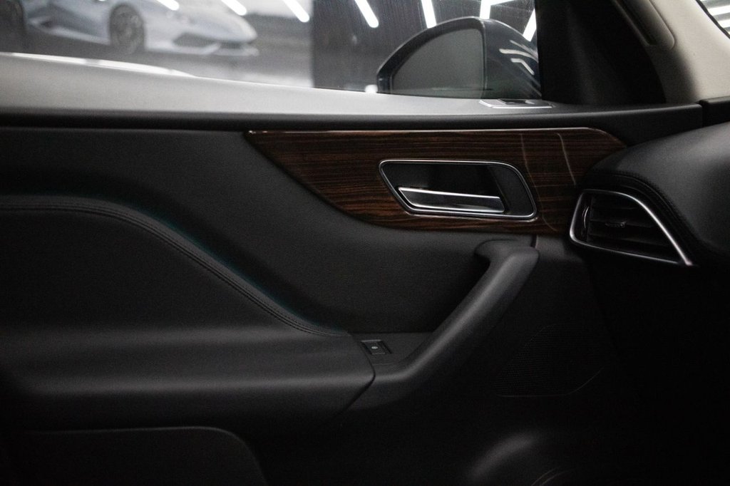 Used Jaguar F-Pace 2018 for sale - 78030167: Photo 43