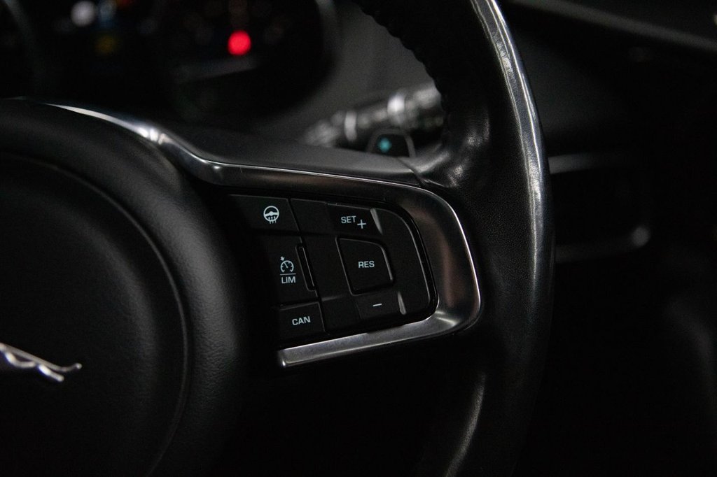 Used Jaguar F-Pace 2018 for sale - 78030167: Photo 47