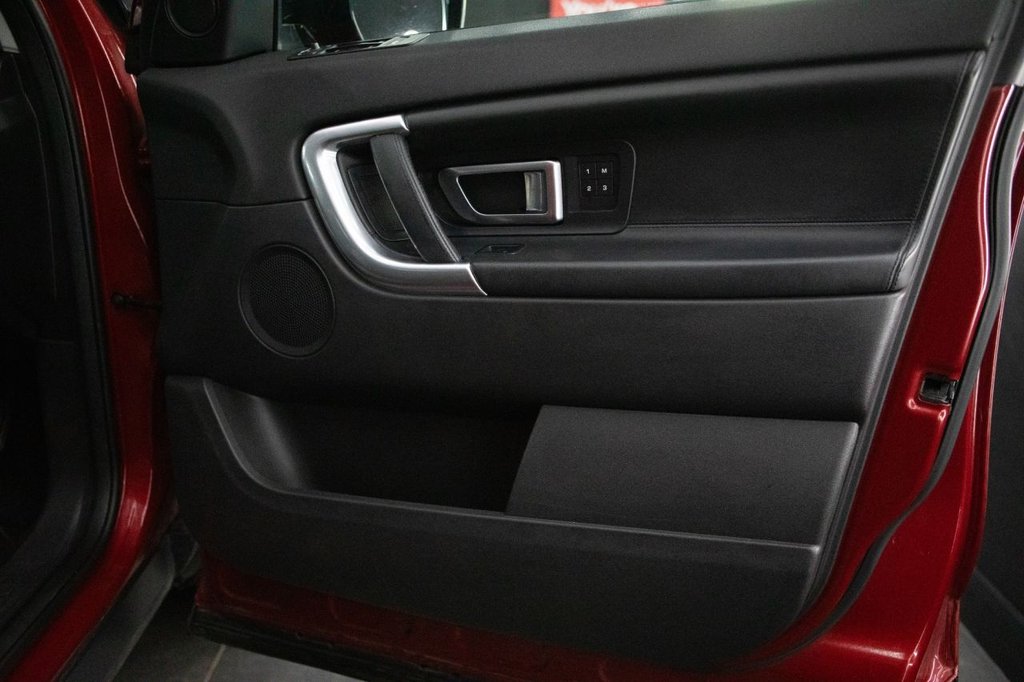 Used Land Rover Discovery Sport 2016 for sale - 77764642: Photo 16