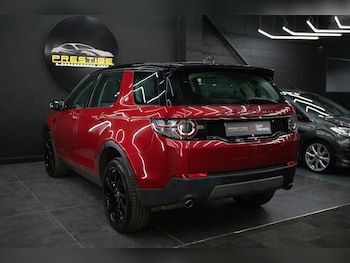 Used Land Rover Discovery Sport 2016 for sale - 77764642: Photo