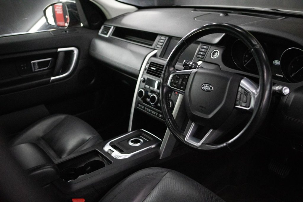 Used Land Rover Discovery Sport 2016 for sale - 77764642: Photo 6