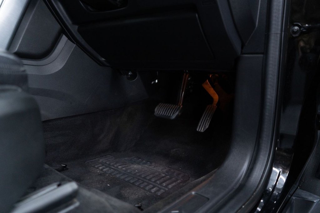 Used Land Rover Discovery Sport 2018 for sale - 78096757: Photo 14