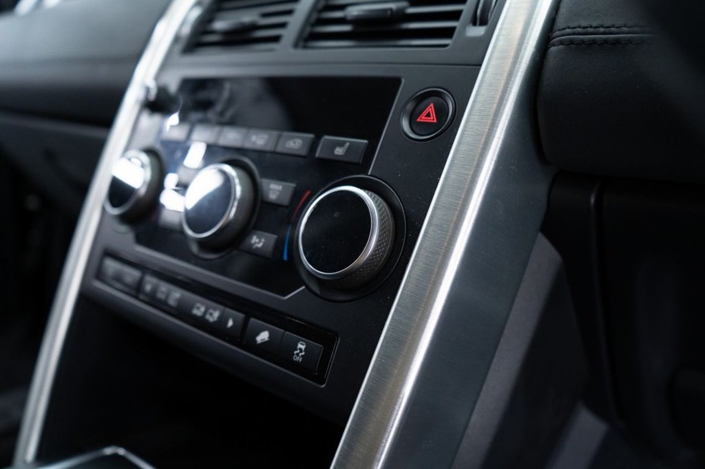 Used Land Rover Discovery Sport 2018 for sale - 78096757: Photo 40