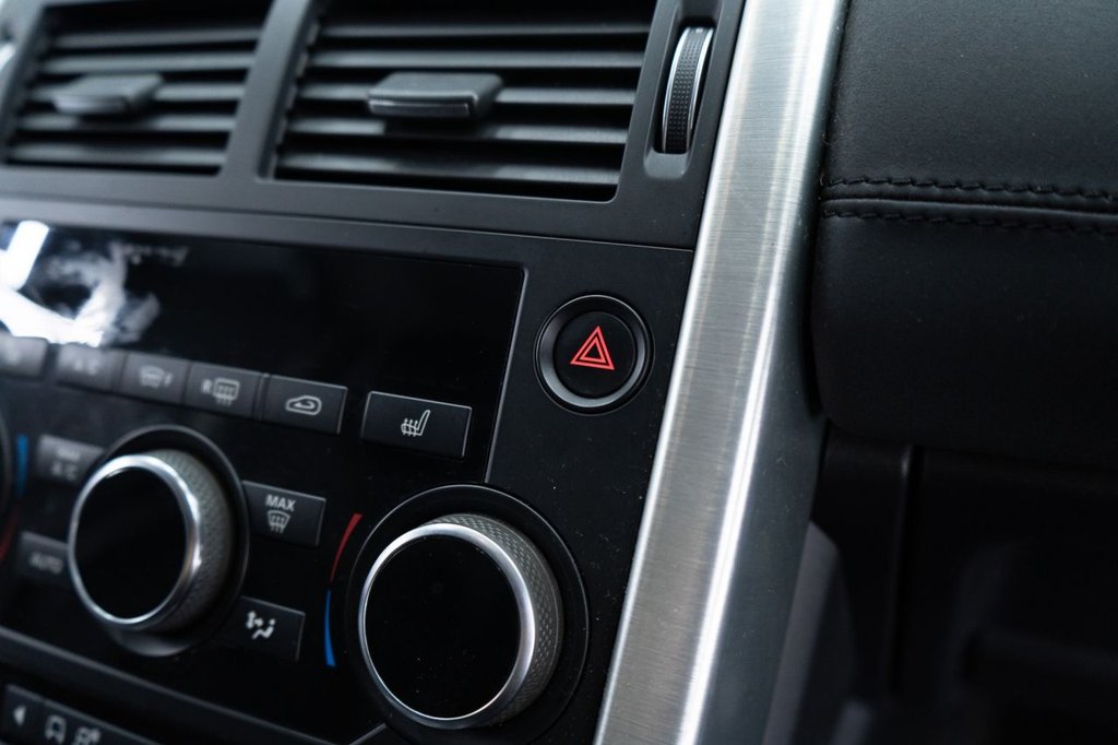 Used Land Rover Discovery Sport 2018 for sale - 78096757: Photo 42