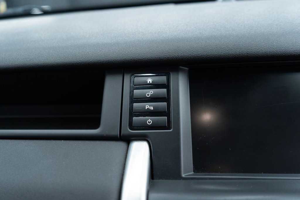 Used Land Rover Discovery Sport 2018 for sale - 78096757: Photo 45