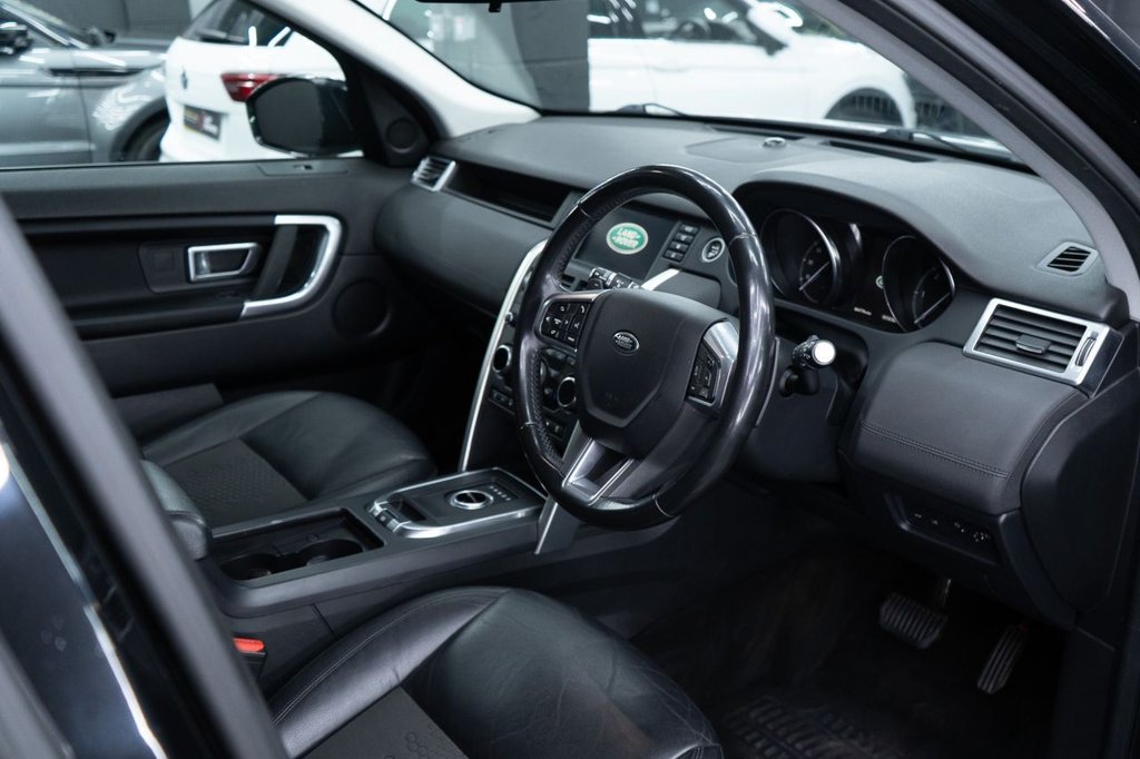 Used Land Rover Discovery Sport 2018 for sale - 78096757: Photo 6