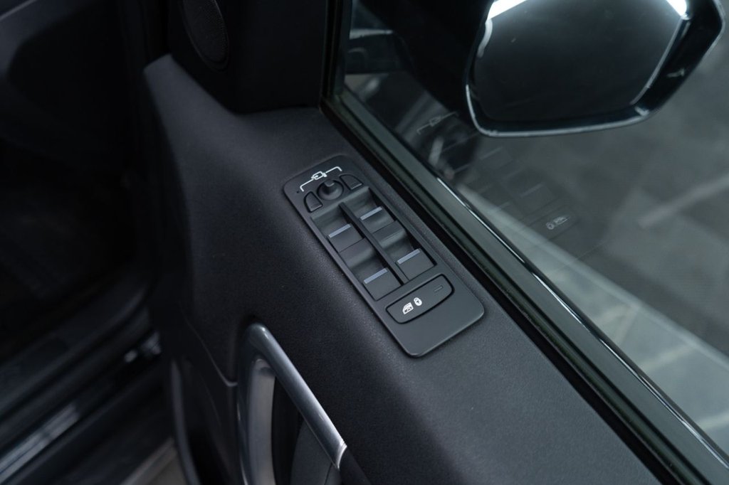 Used Land Rover Discovery Sport 2018 for sale - 78096757: Photo 9