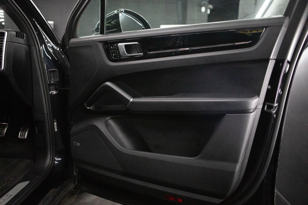 Used Porsche Cayenne 2018 for sale - 77764714: Photo 33