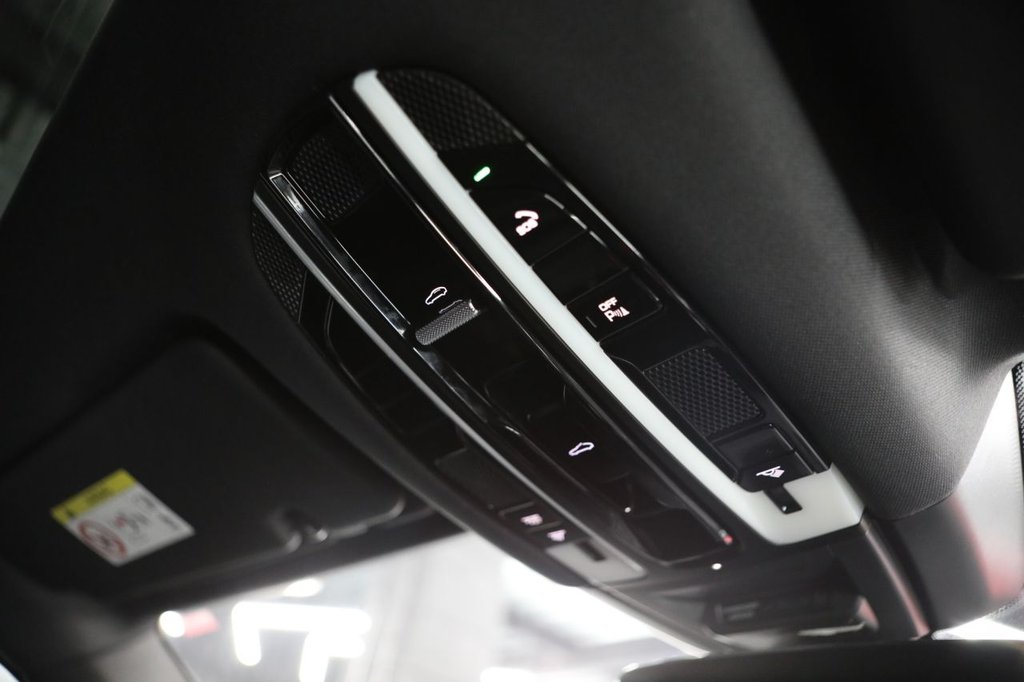 Used Porsche Cayenne 2018 for sale - 77764714: Photo 44