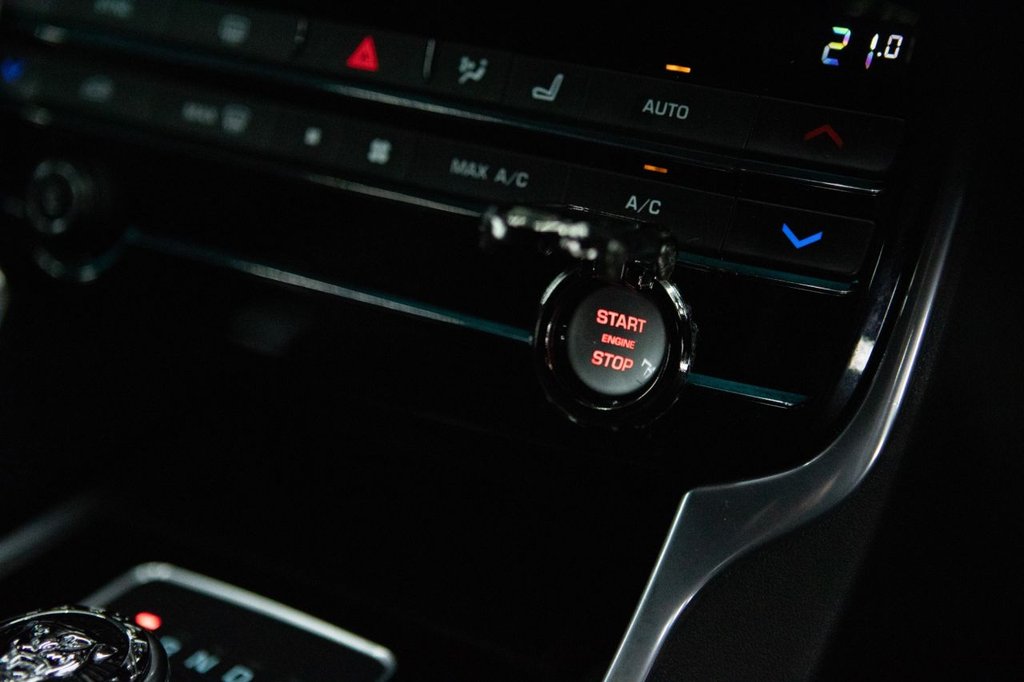 Used Jaguar XE 2017 for sale - 77820786: Photo 33