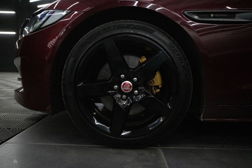 Used Jaguar XE 2017 for sale - 77820786: Photo 9