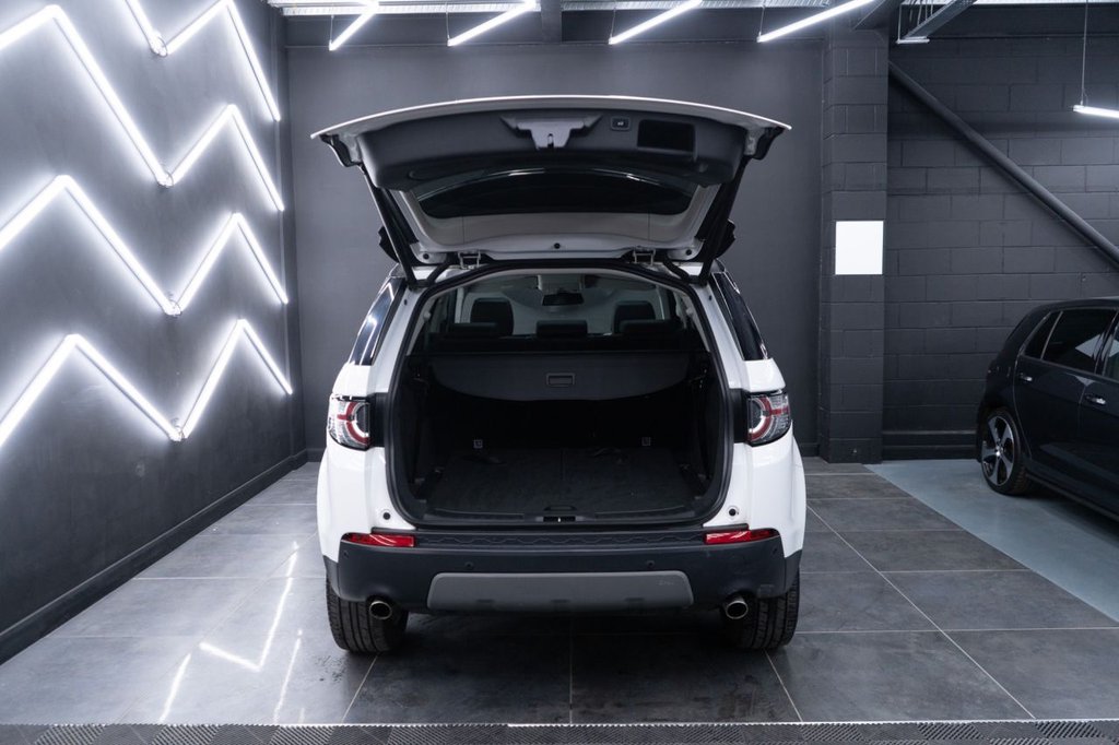 Used Land Rover Discovery Sport 2016 for sale - 78181623: Photo 14