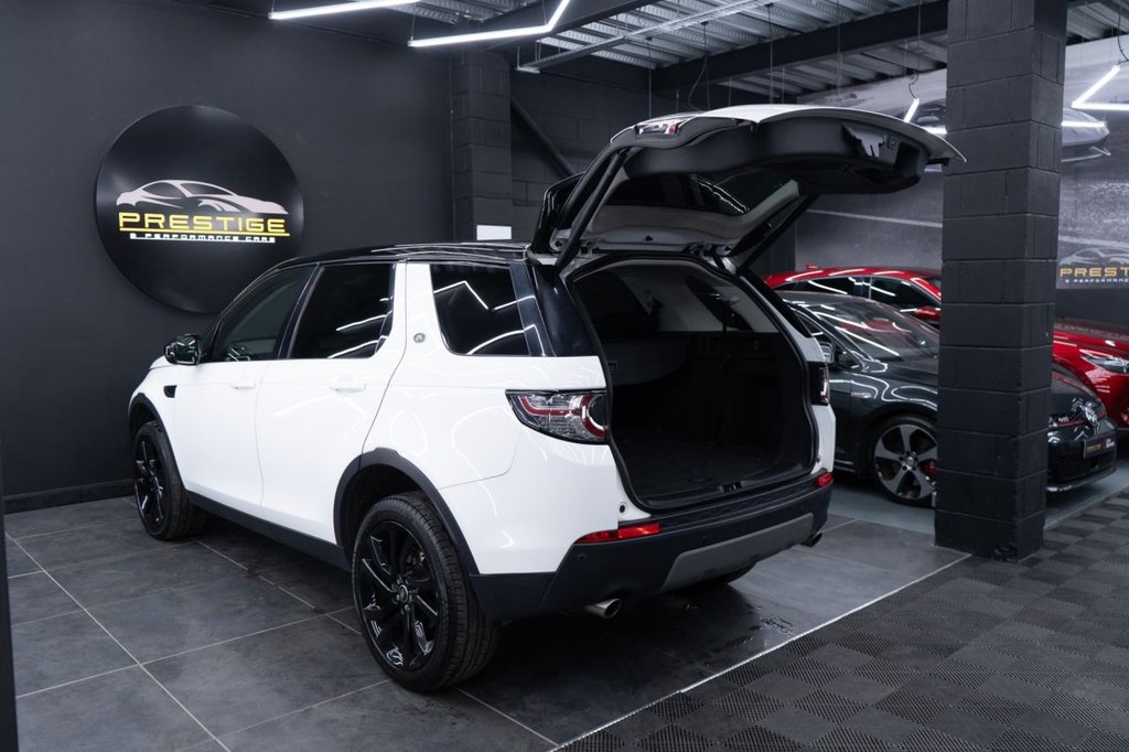 Used Land Rover Discovery Sport 2016 for sale - 78181623: Photo 15