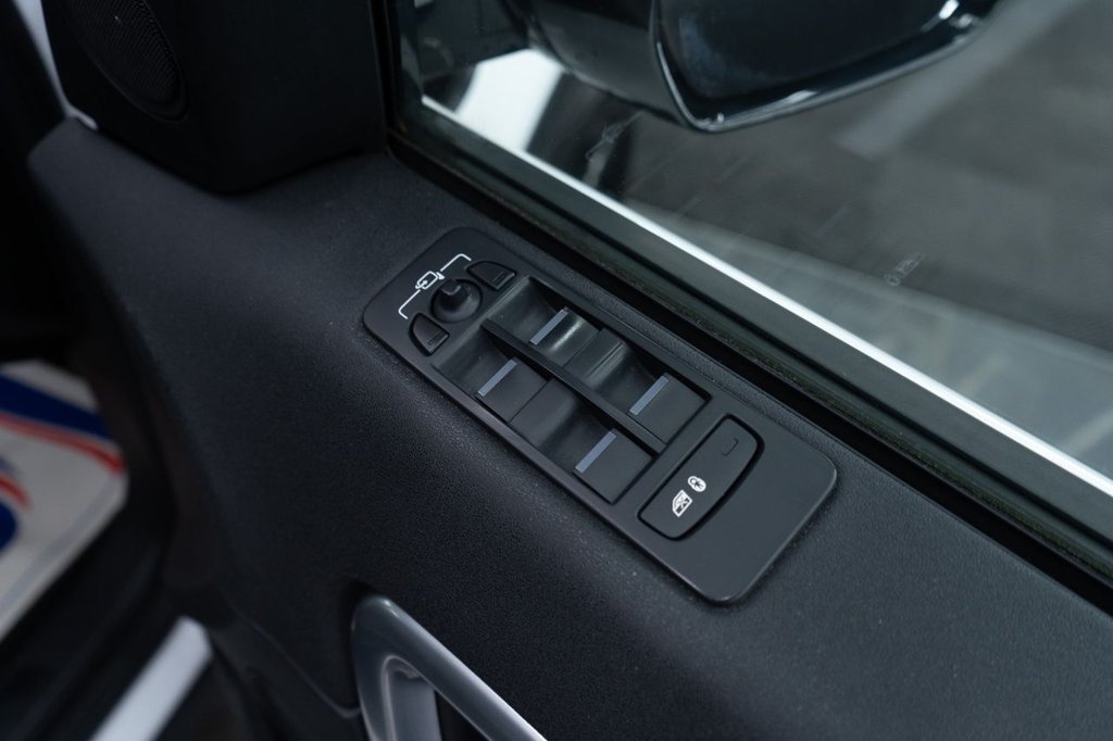 Used Land Rover Discovery Sport 2016 for sale - 78181623: Photo 17