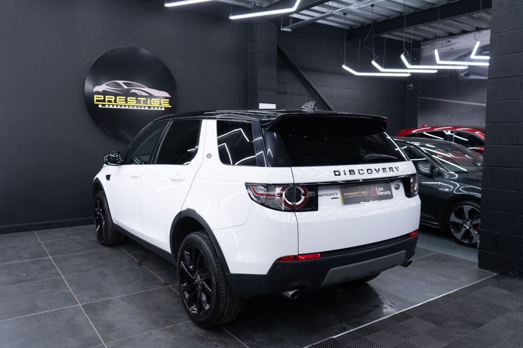 Used Land Rover Discovery Sport 2016 for sale - 78181623: Photo 2