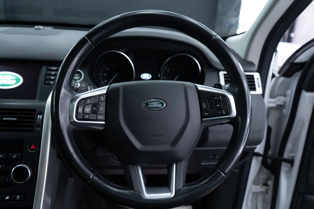 Used Land Rover Discovery Sport 2016 for sale - 78181623: Photo 25