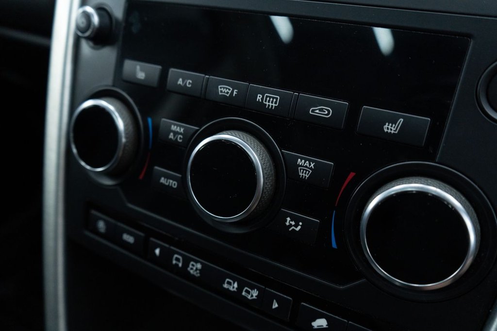 Used Land Rover Discovery Sport 2016 for sale - 78181623: Photo 42