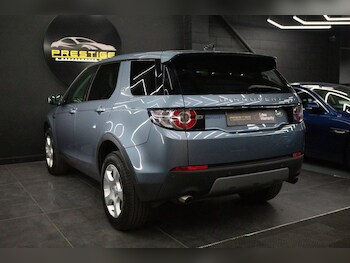 Used Land Rover Discovery Sport 2018 for sale - 78350248: Photo