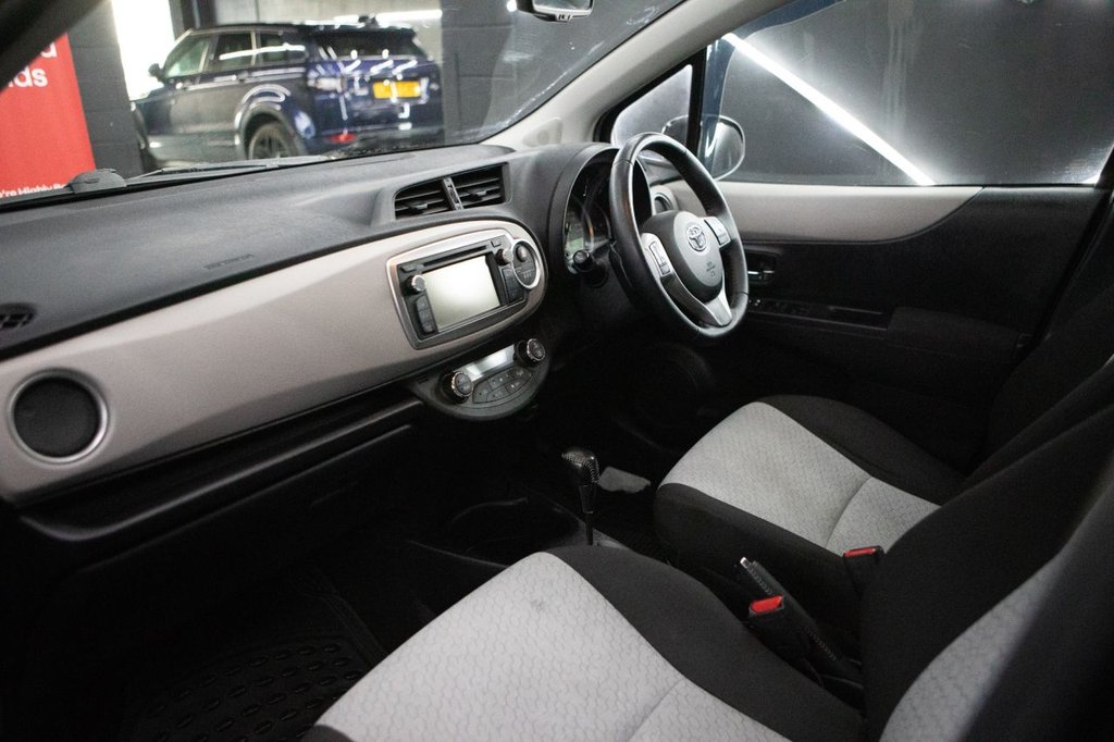 Used Toyota Yaris 2013 for sale - 78049545: Photo 19