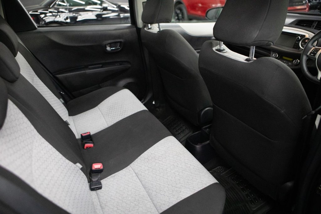 Used Toyota Yaris 2013 for sale - 78049545: Photo 21