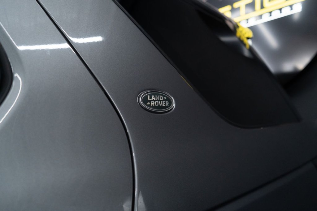 Used Land Rover Discovery Sport 2016 for sale - 77764589: Photo 44